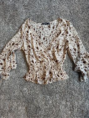 Boohoo Cream Blouse with Brown Spot Print and Smocked Peplum